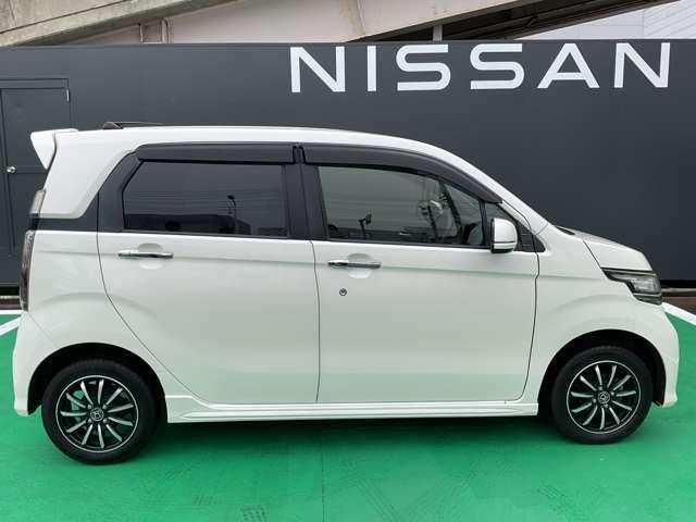 Ｎ－ＷＧＮカスタム ６６０　カスタムＧ　４ＷＤ　７インチ純正ナビ　バックカメラ　ＥＴＣ（10枚目）