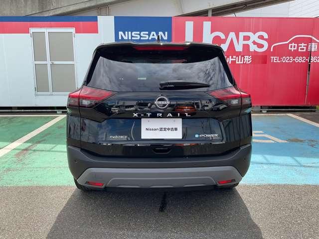 エクストレイル １．５　Ｘ　ｅ－４ＯＲＣＥ　４ＷＤ　９インチ純正ナビ　プロパイ　ＥＴＣ（11枚目）