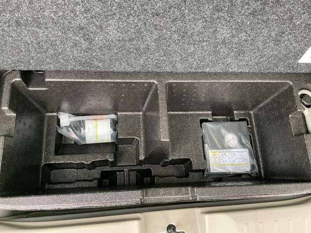 ルークス ６６０　Ｘ　９インチ純正ナビ　片側電動スライドドア（14枚目）