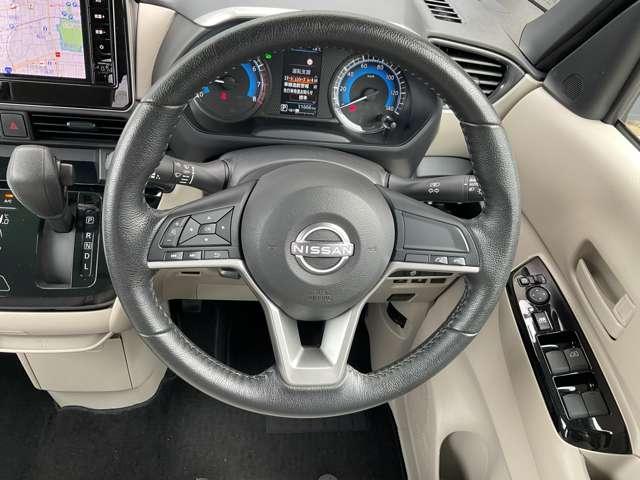 ルークス ６６０　Ｘ　９インチ純正ナビ　片側電動スライドドア（20枚目）
