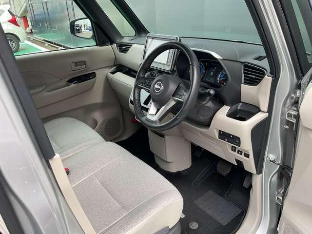 ルークス ６６０　Ｘ　９インチ純正ナビ　片側電動スライドドア（24枚目）