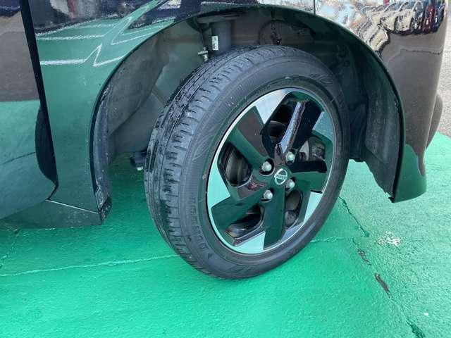 ルークス ６６０　ハイウェイスターＸ　プロパイロット　エディション　４ＷＤ　９インチ純正ナビ　両側電動スライドドア（13枚目）