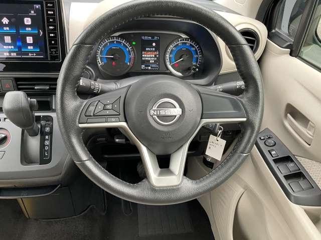 デイズ ６６０　Ｓ　４ＷＤ　９インチ純正ナビ　バックカメラ　ＨＤＭＩ　ＵＳＢ（18枚目）