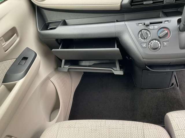 デイズ ６６０　Ｓ　４ＷＤ　９インチ純正ナビ　バックカメラ　ＨＤＭＩ　ＵＳＢ（24枚目）