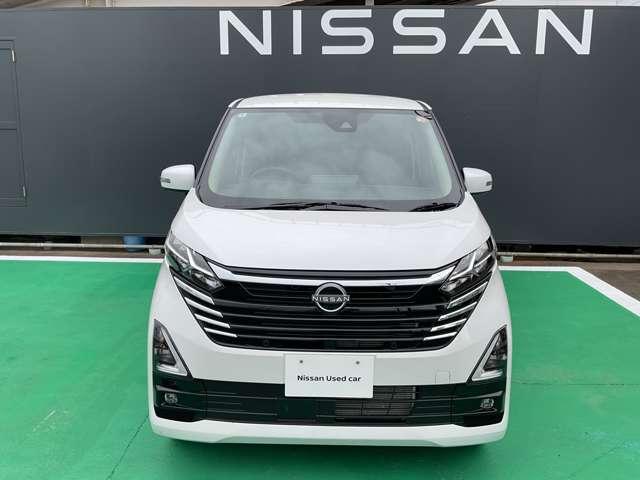 デイズ ６６０　ハイウェイスターＸ　４ＷＤ　９インチ純正ナビ　アラウンドビューＭ（10枚目）