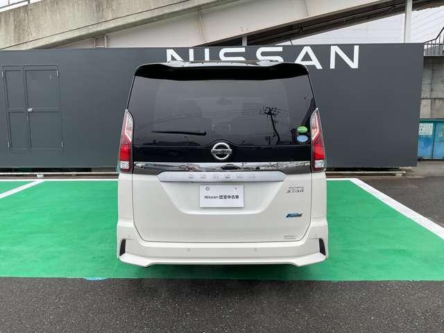 セレナ 2.0 ハイウェイスター Vセレクション 4WD 7インチ純正ナビ クルーズコントロール(15枚目)