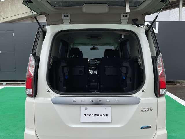 セレナ 2.0 ハイウェイスター Vセレクション 4WD 7インチ純正ナビ クルーズコントロール(16枚目)