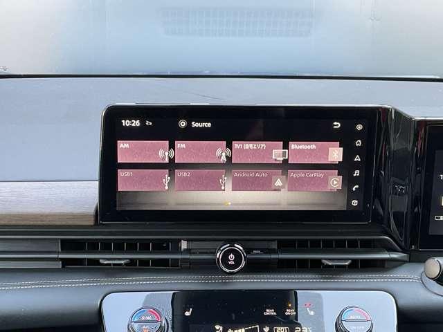 純正ナビゲーション付き、行きたい所に案内してくれます。Bluetoothで携帯連動での音楽再生も可能です☆
