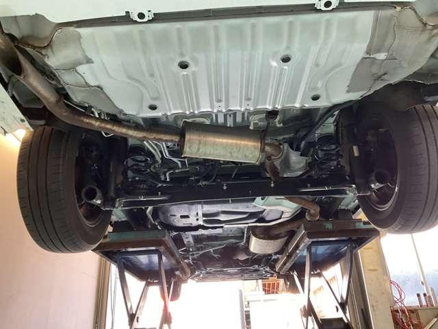 下回り(マフラー側)のお写真です★ 下回りの錆止めと共に、年1回の施工目安のマフラー防錆で毎年メンテナンスすると長持ちします(^O^)