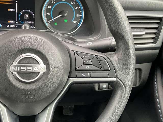 リーフ Ｓ　７インチ純正ナビ　バックカメラ　クルコン（7枚目）