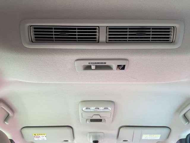 ルークス ６６０　Ｘ　４ＷＤ　９インチ純正ナビ　片側電動スライドドア（5枚目）