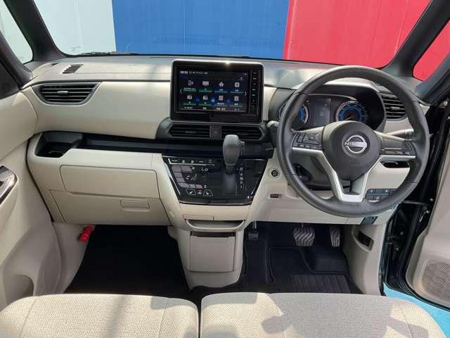 ルークス ６６０　Ｘ　４ＷＤ　９インチ純正ナビ　片側電動スライドドア（17枚目）