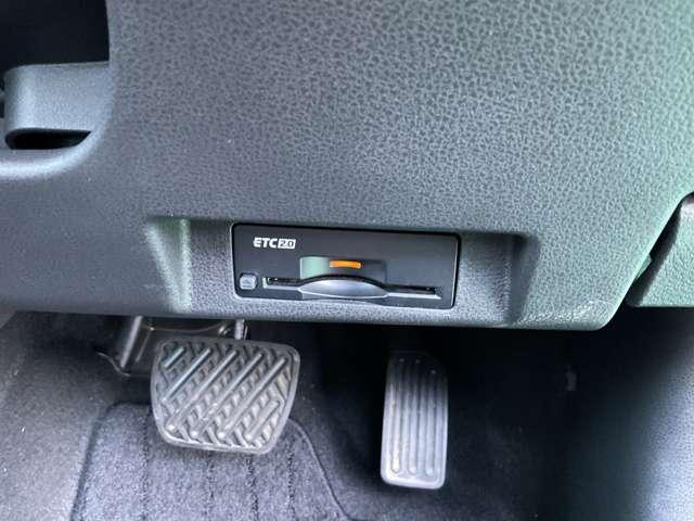 リーフ ｅ＋　Ｘ　９インチ純正ナビ　プロパイ　ＥＴＣ（7枚目）