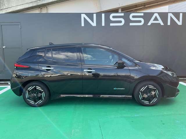 リーフ ｅ＋　Ｘ　９インチ純正ナビ　プロパイ　ＥＴＣ（10枚目）