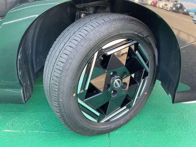 リーフ ｅ＋　Ｘ　９インチ純正ナビ　プロパイ　ＥＴＣ（12枚目）