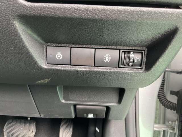 ノート 1.2 X 9インチ純正ナビ シートヒーター USB(3枚目)