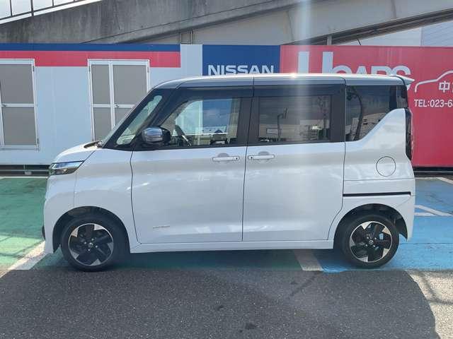 ルークス ６６０　ハイウェイスターＸ　４ＷＤ　９インチ純正ナビ　片側電動スライドドア（10枚目）