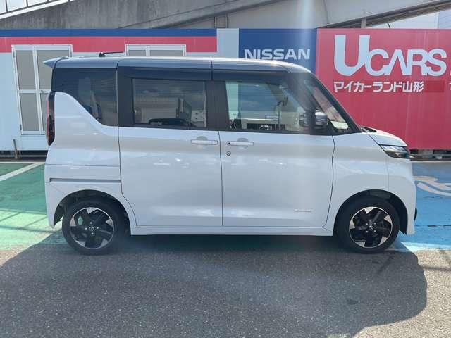 ルークス ６６０　ハイウェイスターＸ　４ＷＤ　９インチ純正ナビ　片側電動スライドドア（11枚目）