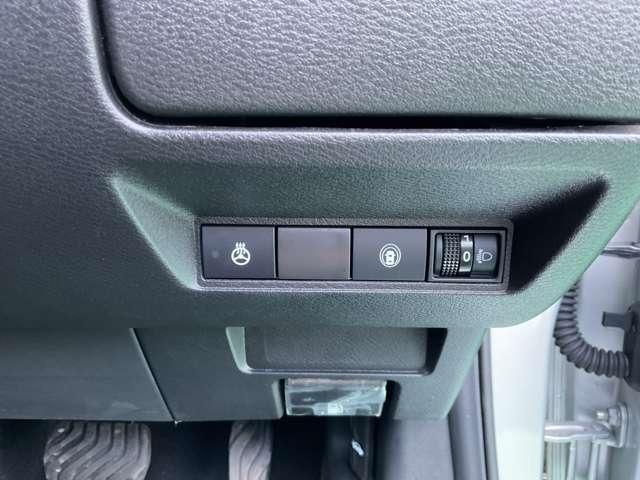 ノート S FOUR 9インチ純正ナビ シートヒーター USB(3枚目)