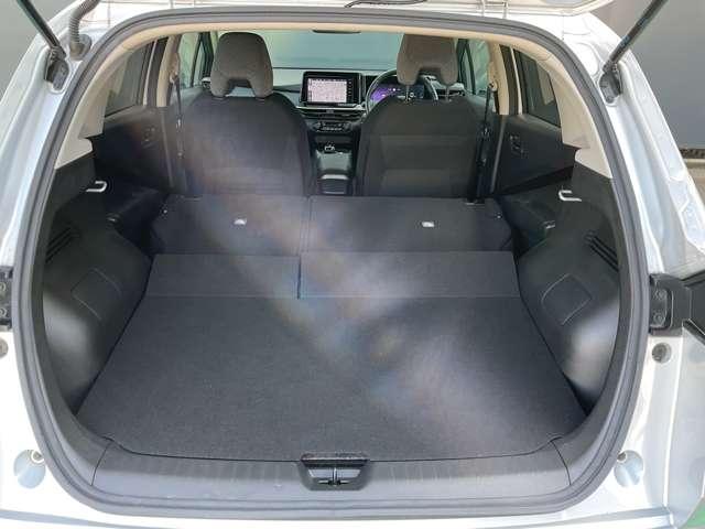 ノート S FOUR 9インチ純正ナビ シートヒーター USB(14枚目)