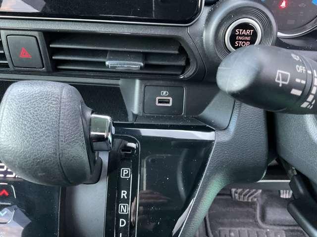 デイズ 660 ハイウェイスターX 4WD 9インチ純正ナビ アラウンドビューM USB(5枚目)