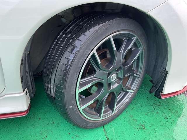 ノート １．６　ＮＩＳＭＯ　Ｓ　ＭＴ車　社外ナビ　バックカメラ（8枚目）