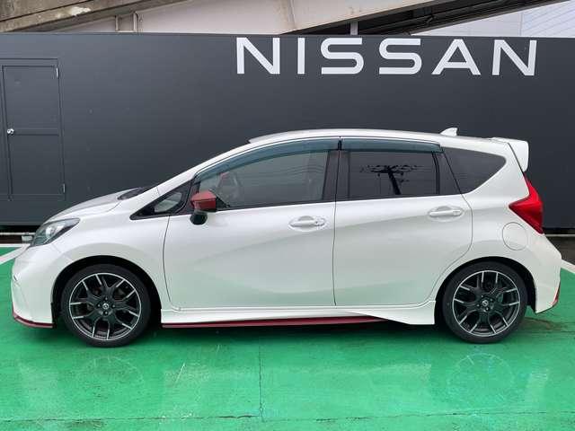 ノート １．６　ＮＩＳＭＯ　Ｓ　ＭＴ車　社外ナビ　バックカメラ（10枚目）