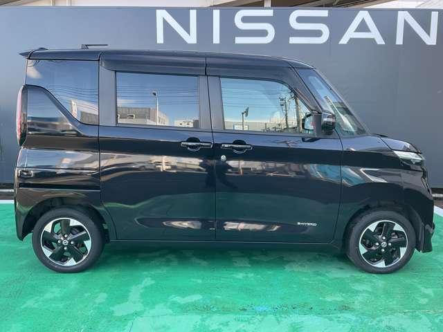 ルークス ６６０　ハイウェイスターＸ　４ＷＤ　９インチ純正ナビ　片側電動スライドドア（8枚目）