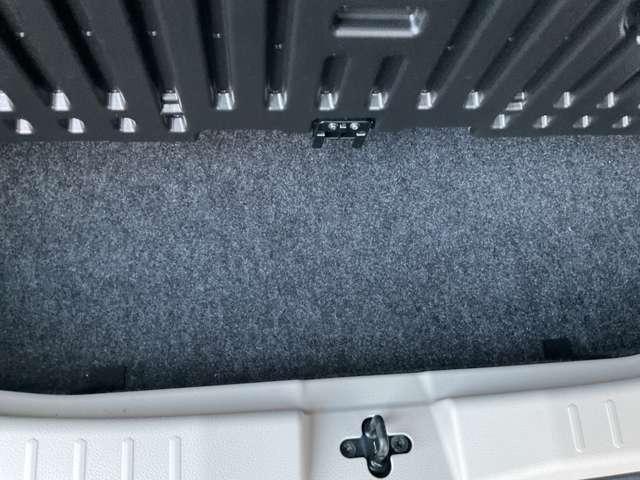 デイズ ６６０　Ｘ　４ＷＤ　９インチ純正ナビ　アラウンドビューＭ　ＵＳＢ（17枚目）