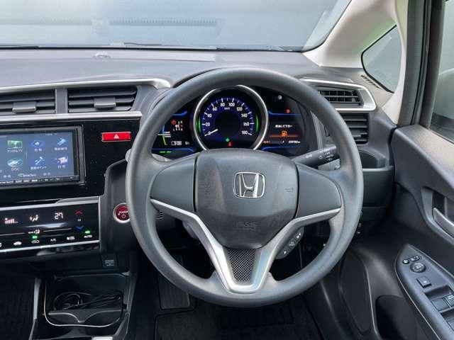 フィットハイブリッド １．５　ハイブリッド　Ｆパッケージ　社外ナビ　ＵＳＢ　ＥＴＣ（18枚目）