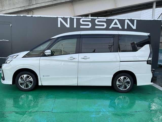 セレナ 1.2 e-POWER ハイウェイスター V 防水シート 純正ナビ プロパイ ETC(11枚目)