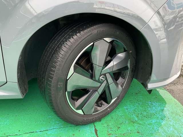 �^�C���T�C�Y�͂Q�O�T�^�T�O�q�P�V�����A���~�z�C�[���t���I�i�ă^�C�������j�~�^�C���A�z�C�[�������������Ă���܂���