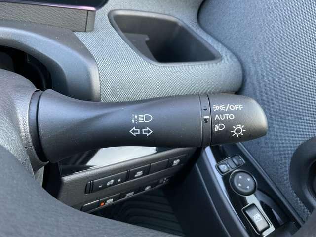 �I�[�g���C�g�Ń��C�g�̕t���Y��A�����Y����Ȃ����S���đ��s���\�ł��i�O�O�j�^