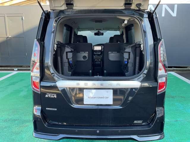 �y�f���A���o�b�N�h�A�z�Z���i�̖��͂̈�ł�����o�b�N�h�A�ɂ͒ʏ�̖񔼕��̃X�y�[�X������ΊJ�ł���n�[�t�o�b�N�h�A�I�ו��̏o��������ł��܂��I