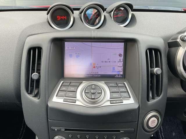 �����i�r�Q�[�V�����t���A�s���������Ɉē����Ă���܂��B�a�����������������Ōg�јA���ł̉��y�Đ���b�c�A�c�u�c���\�ł���