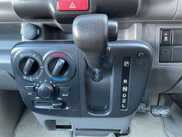 ＮＶ１００クリッパーバン ６６０　ＧＸ　ハイルーフ　４ＷＤ　ＡＭ／ＦＭラジオ　ＣＤ　寒冷地仕様（17枚目）