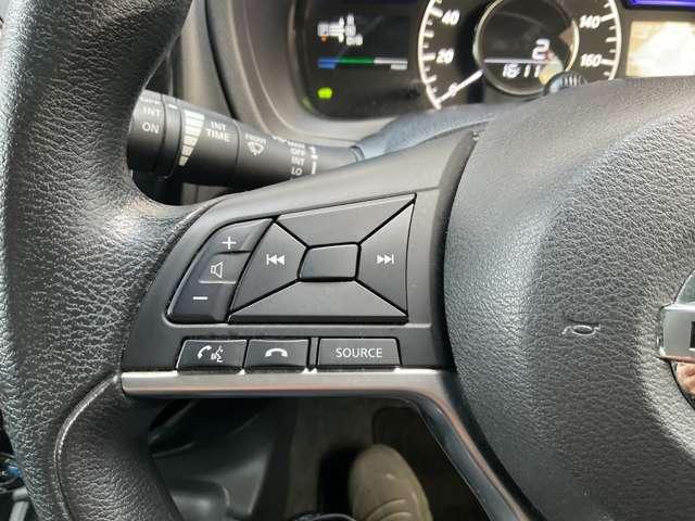 �X�e�A�����O�X�C�b�`�Ńi�r�@�\�̑�����n���h��������Ȃ���\�ɂȂ�܂���