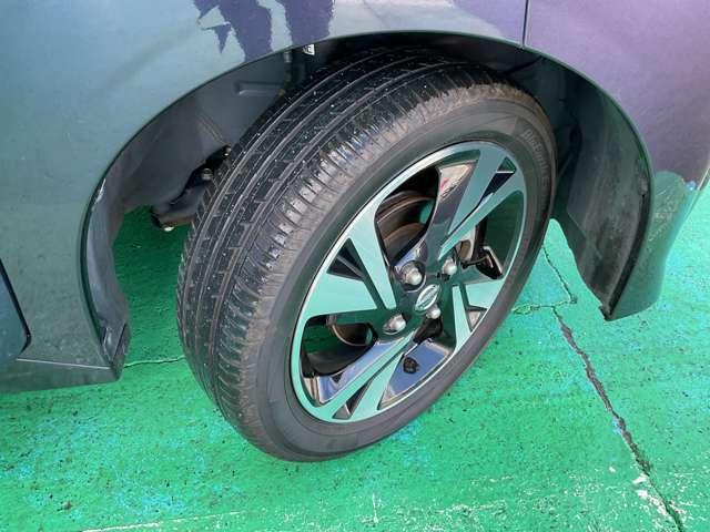 �^�C���T�C�Y�͂P�U�T�^�T�T�q�P�T�����A���~�z�C�[���t���I�i�ă^�C�������j�~�^�C���A�z�C�[�������������Ă���܂���