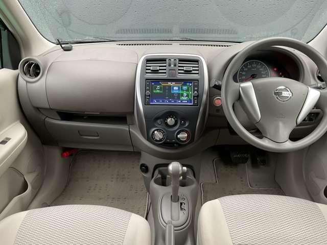 �t�����g�K���X���傫���̂ŁA�L�����E�łƂĂ��^�]���₷�����Ԃł��i���f�ցf���j