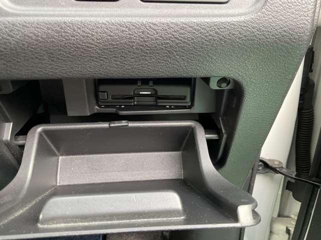 �d�s�b����������Ă���̂ō������H�̏��~����֗��ł���