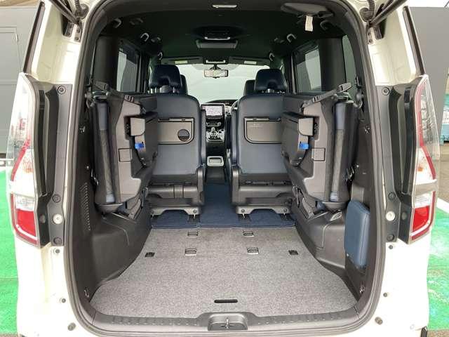 ���Y�Z���i�́A�V�[�g�A�����W���L�x�I��Ԑl����ו��ɍ��킹�ėl�X�ȃV�[���ɑΉ��I