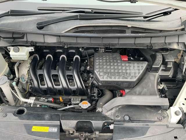 セレナ ２．０　ハイウェイスター　プロパイロット　エディション　４ＷＤ　７インチ純正ナビ　ＥＴＣ　ＵＳＢ（12枚目）