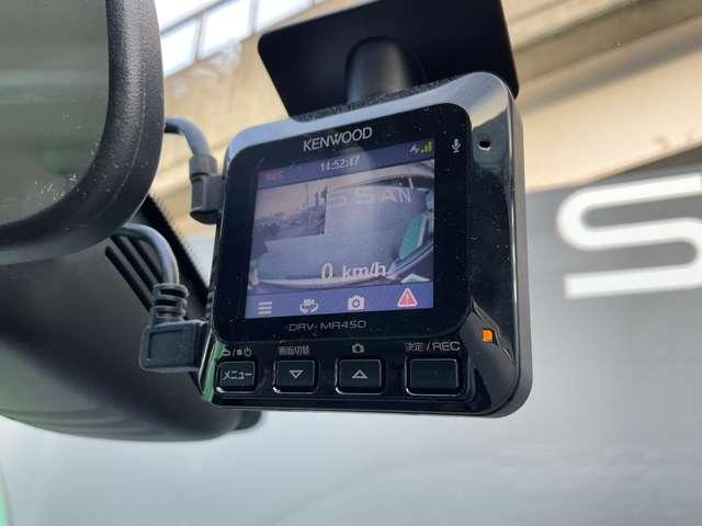 ��������̃A�N�V�f���g����������L�^���Ă������S�̃h���C�u���R�[�_�[��