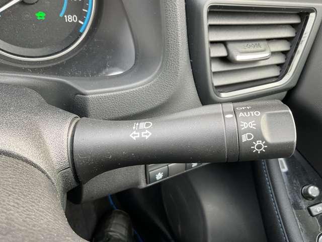 �I�[�g���C�g�Ń��C�g�̕t���Y��A�����Y����Ȃ����S���đ��s���\�ł��i�O�O�j�^