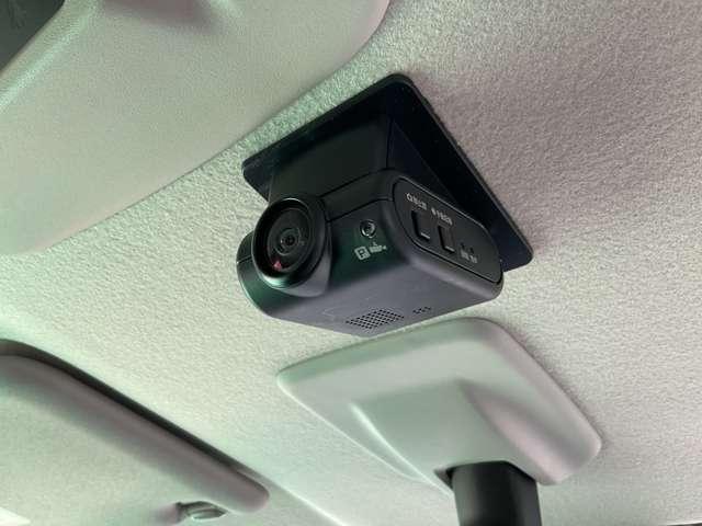 ルークス ６６０　ハイウェイスターＸ　４ＷＤ　９インチ純正ナビ　アラビューＭ　ドラレコ（4枚目）