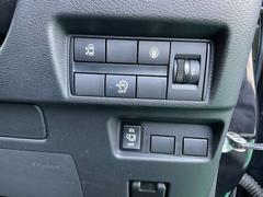 ��¦��ư���饤�ɥɥ��ϱ�ž�ʤ���Ⳬ�Ĳ�ǽ�Ǥ��ʡ����ˡ������ɥ�󥰥��ȥåפΥ��եܥ���Ϥ����� 5