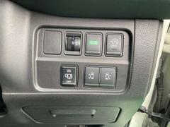 �����ɥ�󥰥��ȥåפΥ��եܥ��󡢣ţãϥ����å��ܥ���Ϥ����顪ξ¦��ư���饤�ɥɥ��ϱ�ž�ʤ���Ⳬ�Ĳ�ǽ�Ǥ��� 5