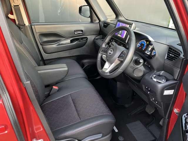 ルークス ６６０　ハイウェイスターＧターボ　プロパイロット　エディション　４ＷＤ　プロパイロット／純正ナビ（12枚目）