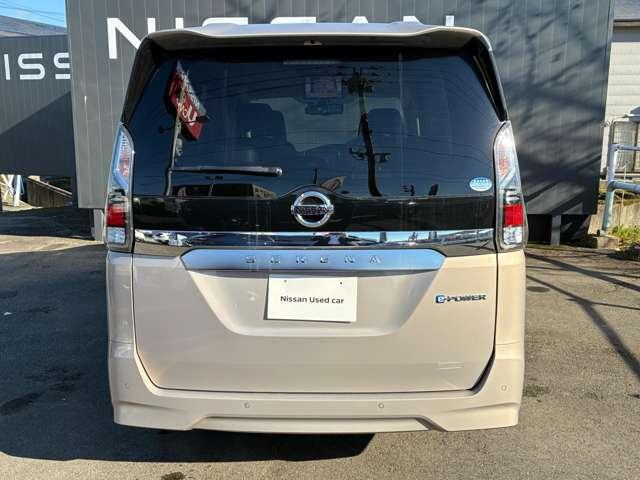 セレナ １．２　ｅ－ＰＯＷＥＲ　Ｇ　後席モニター／ドライブレコーダー（8枚目）