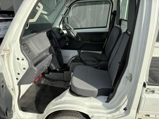 NT100クリッパートラック 660 DX ラジオチューナー/荷台マット(18枚目)